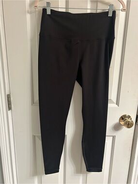 NWOT-Women’s Vina Black High-Waist Leggings